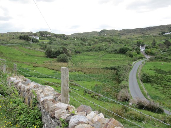 En grimpant vers le camping de Clifden