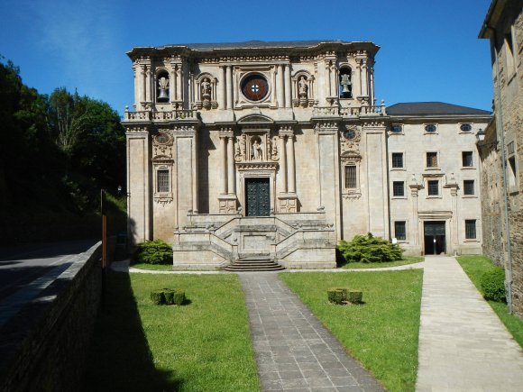 Abbaye Saint-Julien, Samos