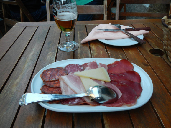 Entrée charcuterie du coin