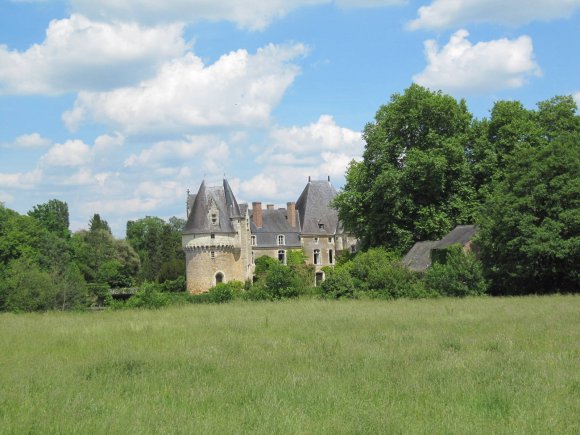 Château Bazouges-sur-le-Loir