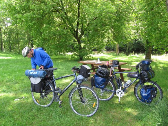 Déjeuner entre Louvigné et Argentré