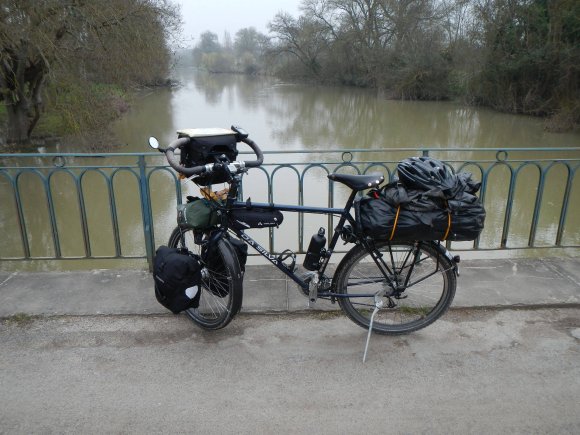 Pont sur l'Indre